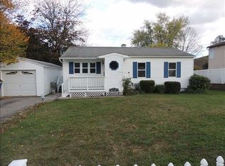 22 Fairfax Rd, Fishkill, NY 12524