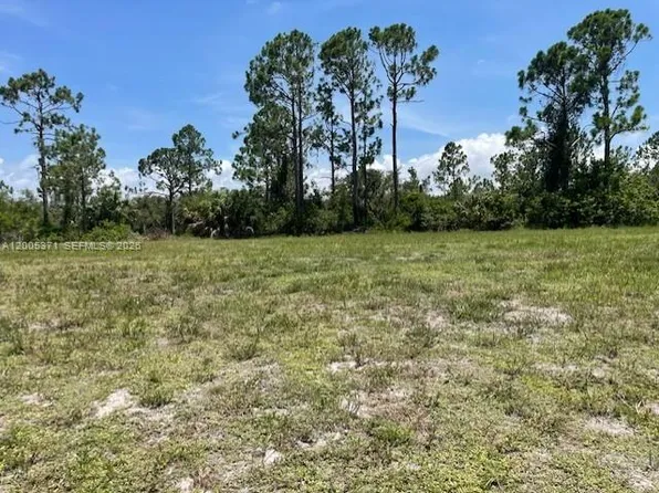 1616 NW 25th Ln, Cape Coral, FL 33993
