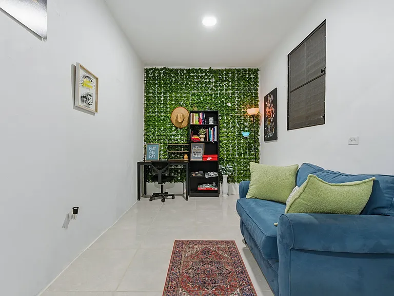 494 Calle 19 #4 — Photo 3