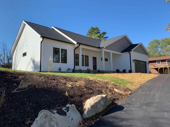 1798 S Smith Rd Bloomington In 47401 Zillow