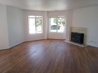 1961 Diamond St, San Diego, CA 92109