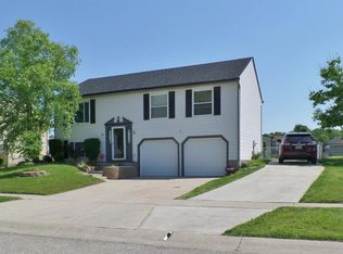 165 Treeline Ct, Harrison, OH 45030