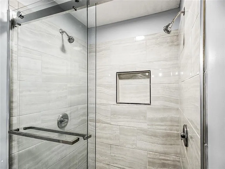 3840 Forsythia Way — Photo 9
