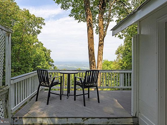 3rd image of 4607 Blue Mountain Rd
