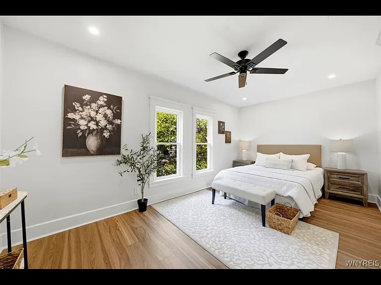 90 Armin Pl #1 — Photo 17