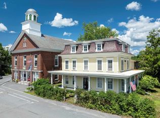 534 Elm St, Chester, VT 05143