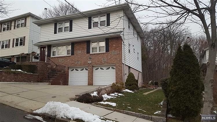 2nd image of 9 Morningside Ln