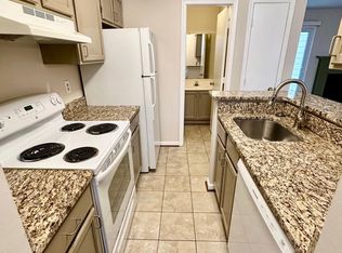 206 Wind Ridge Dr, Stafford, VA 22554