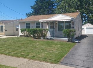 37 S Glidden St, Buffalo, NY 14206