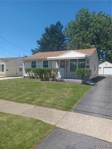 37 S Glidden St, Buffalo, NY, 14206
