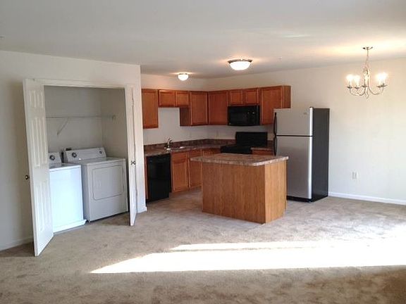Kitchen of Similar Unit