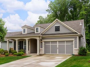 211 Windsor Park Dr, Woodstock, GA