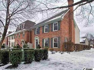 44 Kensington Sq, Mechanicsburg, PA 17050
