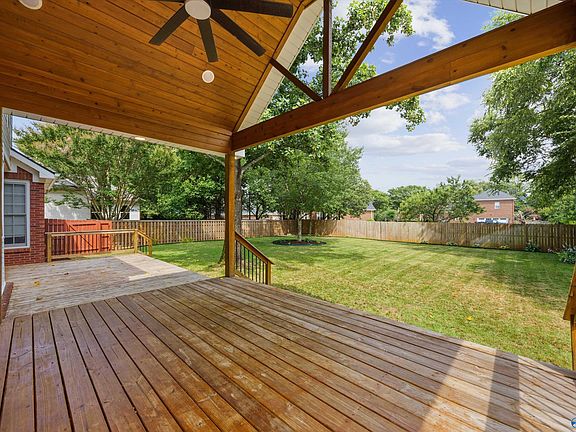 5th image of 105 Kauffman Cir