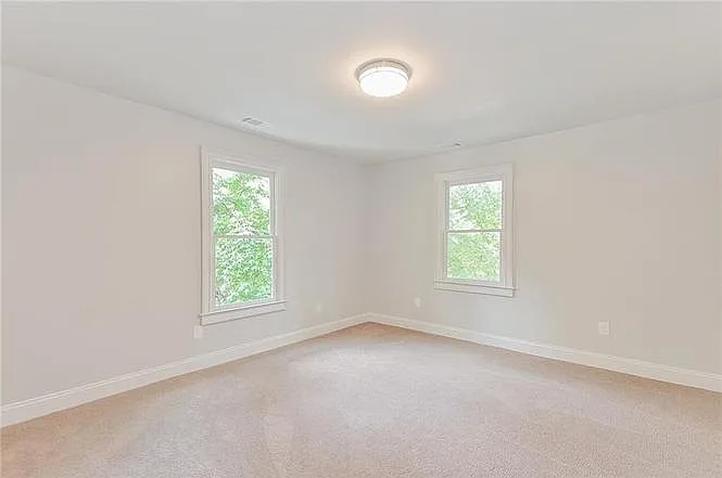 2860 Joyce Ave — Photo 21