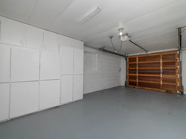 859 Lake Shore Dr — Photo 4