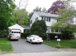 262 High St, Whitman, MA 02382