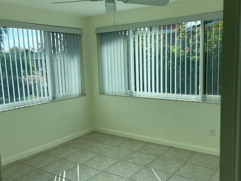 13636 Veronica Dr — Photo 13