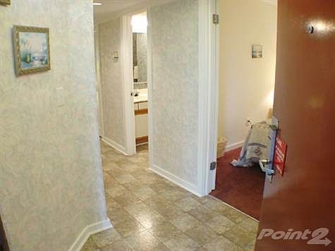2nd image of 415 Ocean Creek Dr