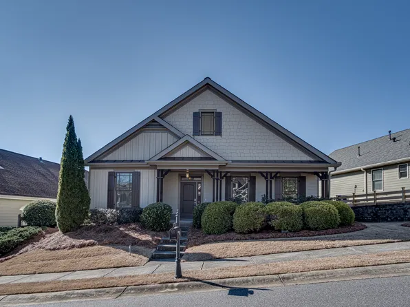 203 Morningstar Way W, Ball Ground, GA 30107