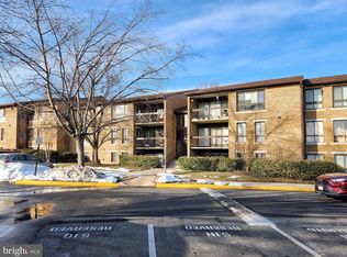 551 Florida Ave APT 202, Herndon, VA