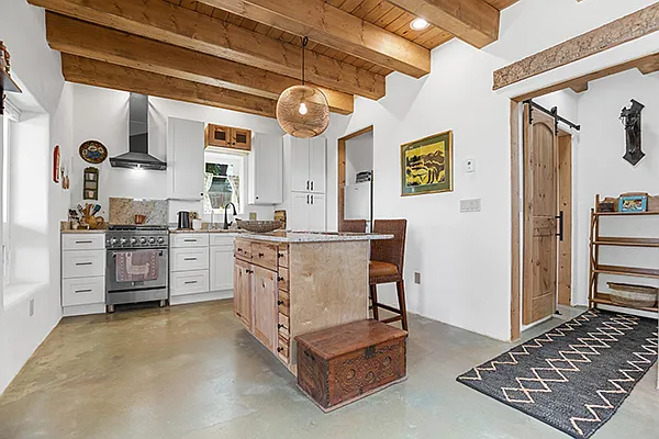 203 Ranchitos Rd — Photo 10