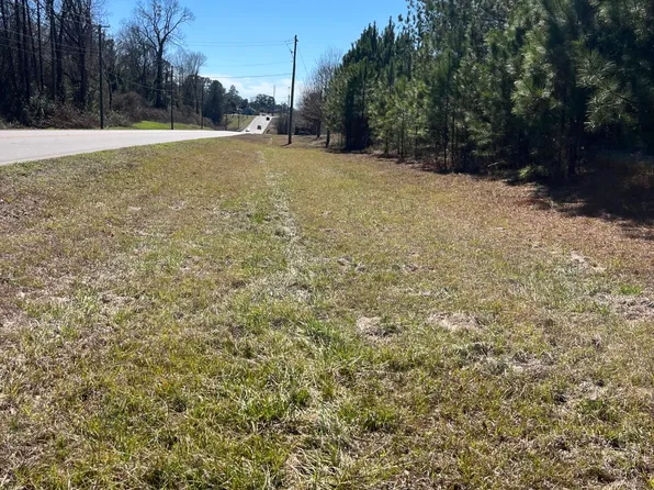 Comer St, Alexander City, AL 35010