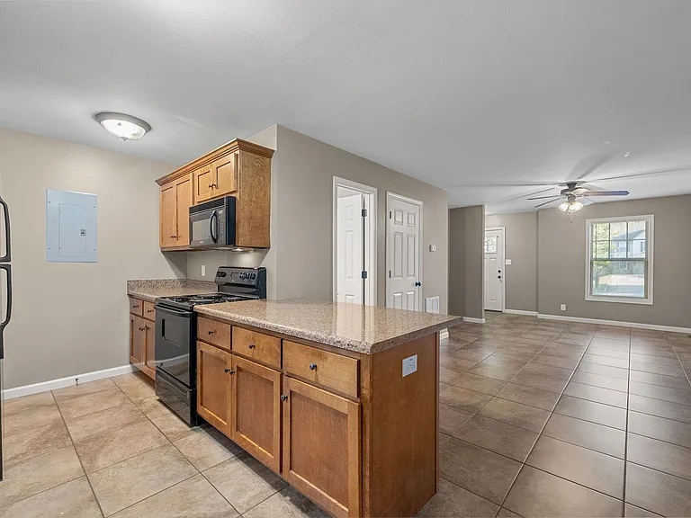1762 Spring Water Dr #A — Photo 9