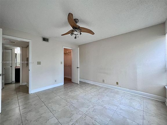 5th image of 2926 S University Dr APT 6304