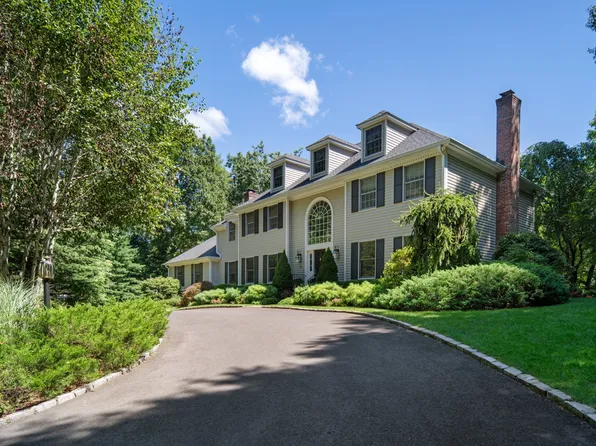 19 North Calvin Road, Weston, CT 06883