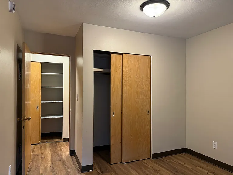 405 10th Ave N #203 — Photo 7