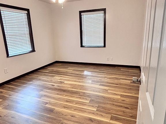 5th image of 5008 N Mimosa Ln