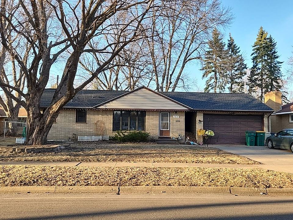 1st image of 5418 45th Ave N