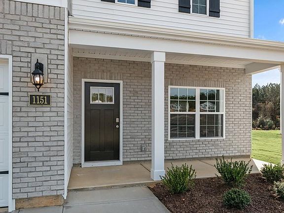4th image of 599 Forest Creek Dr