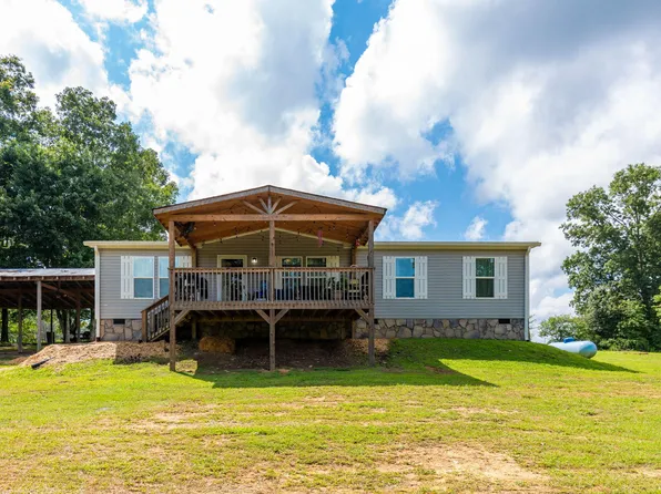 37 Scratch Ankle Rd, Trenton, GA 30752