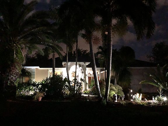 3rd image of 5042 SE Schooner Oaks Way