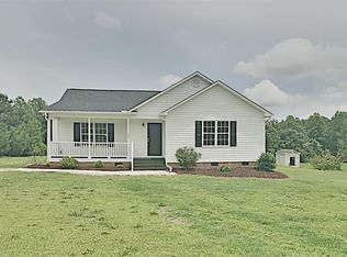 100 Fox Glen Ct, Willow Spring, NC 27592