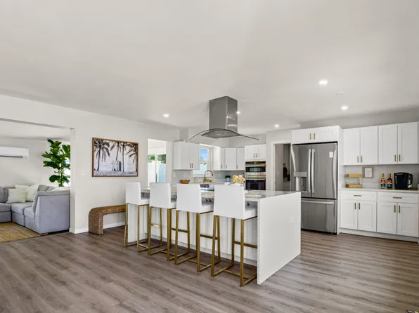 3175 61st Way N, Saint Petersburg, FL 33710