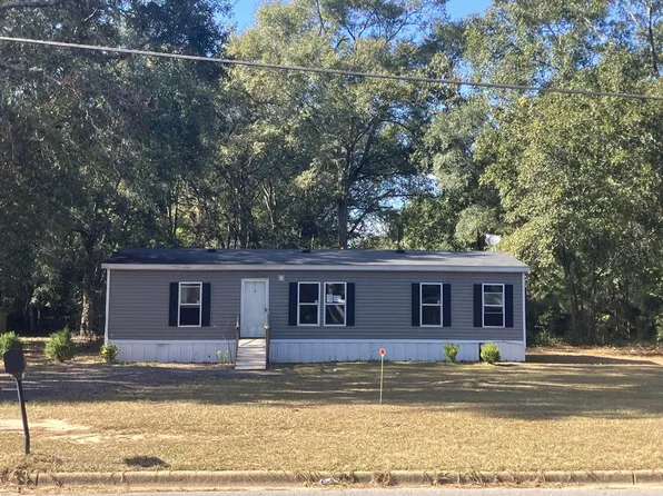 2921 Madeline Rd, Albany, GA 31705