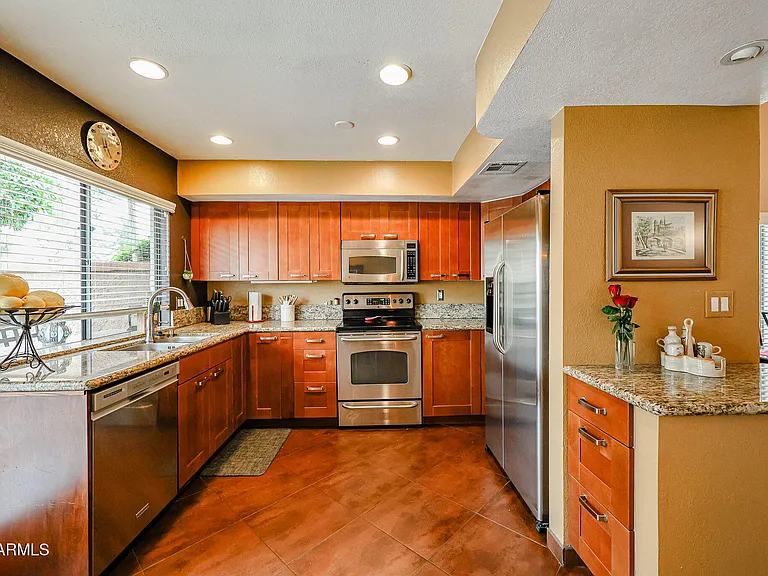 7720 N Pinesview Dr — Photo 10