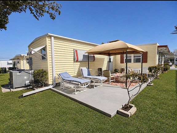 3rd image of 1100 BELCHER ROAD S #113
