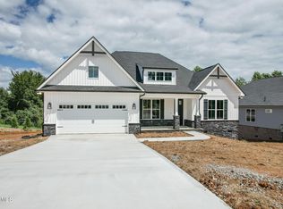 207 Nuhya Trce, Loudon, TN 37774