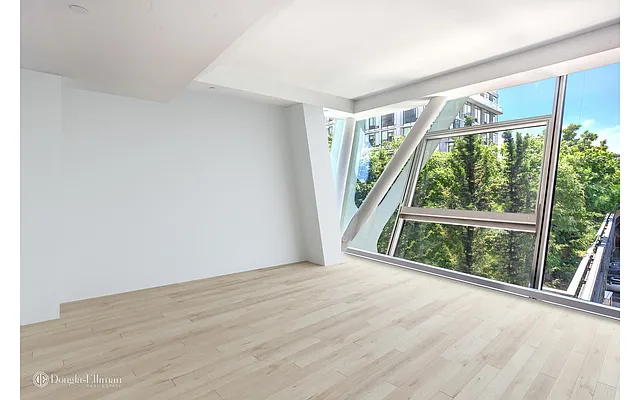 Sold by Douglas Elliman | media 15