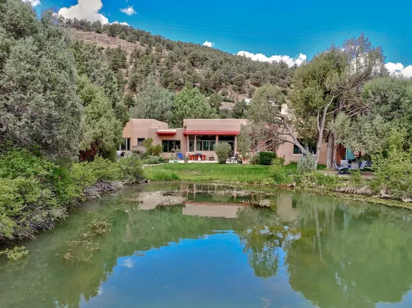 25984 US HWY 64 E, Taos, NM 87571