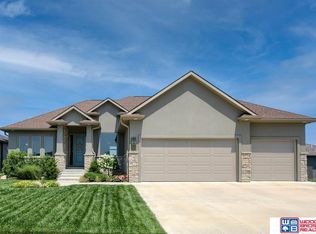 9648 Kruse Ave, Lincoln, NE 68526