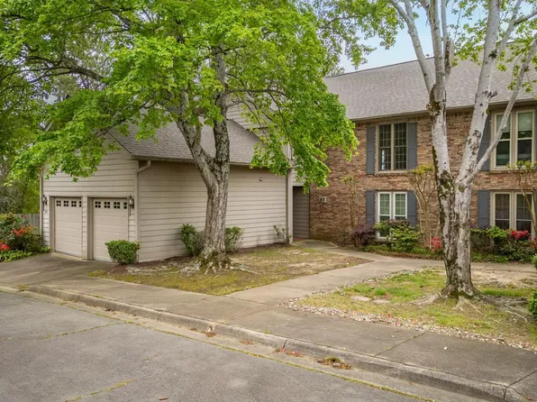 39 Reservoir Heights Dr, Little Rock, AR 72227