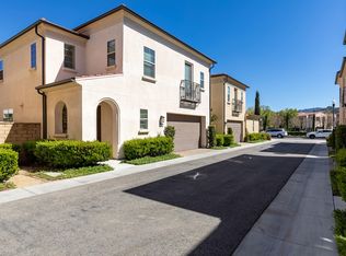 21833 Propello Dr, Santa Clarita, CA 91350