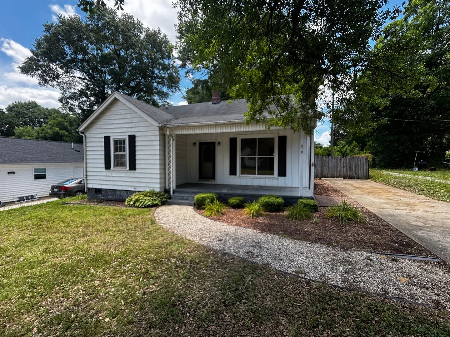 2/1 Home in Shelby, NC — Photo 2