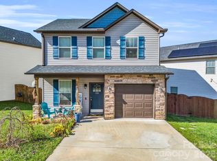 358 Cardwell Ln, Fletcher, NC 28732