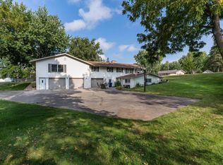 1024 Circle Ln, Fergus Falls, MN 56537
